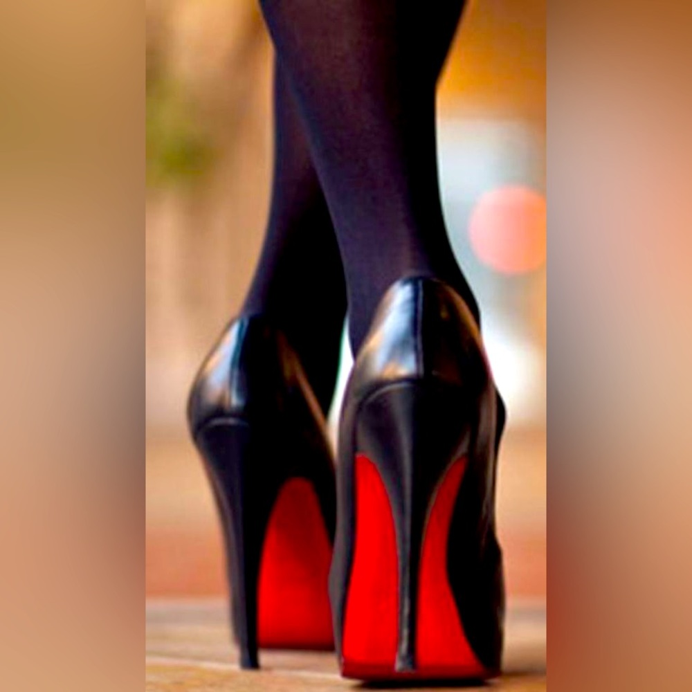 Meet your Posher, Qya